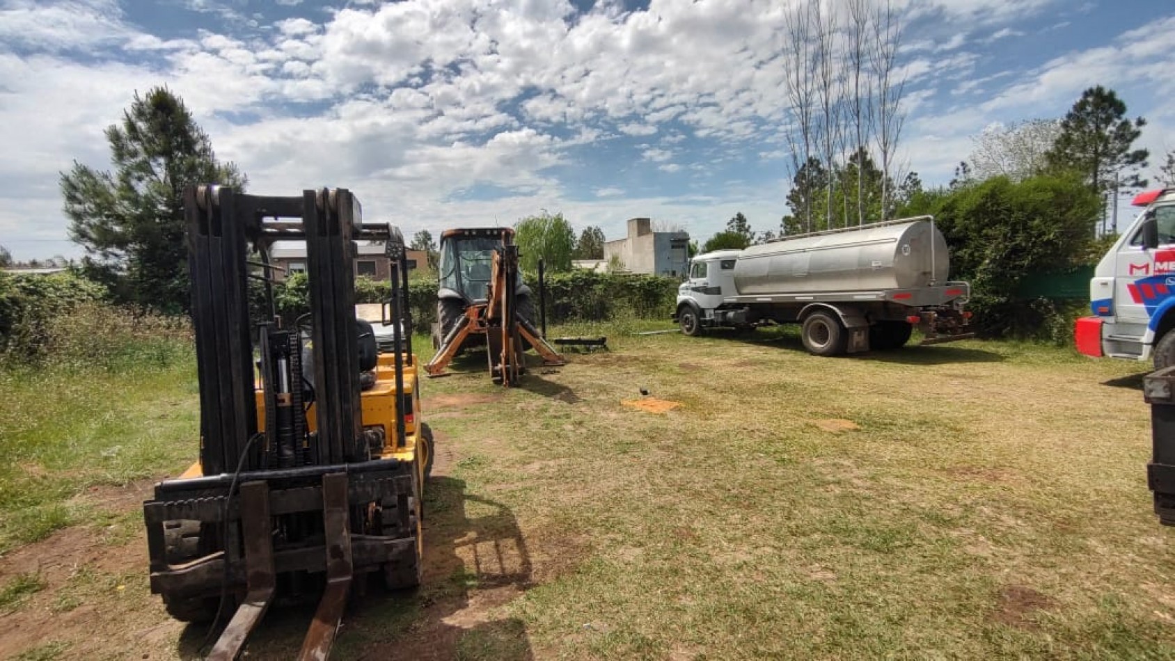  ROLDAN  ZONA INDUSTRIAL  SOBRE CORREDOR PRINCIPAL A MTS AO12 Y CRUCE  DE VIAS