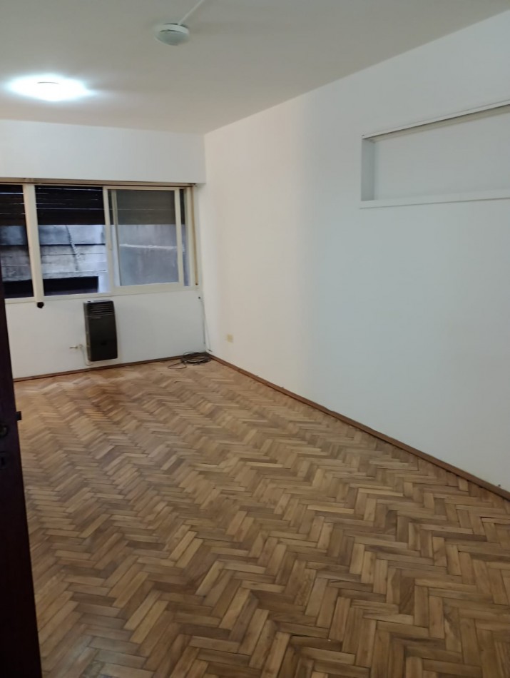 Nuevo Ingreso PH Escalera con cochera  - Rosario Centro APTO CREDITO 