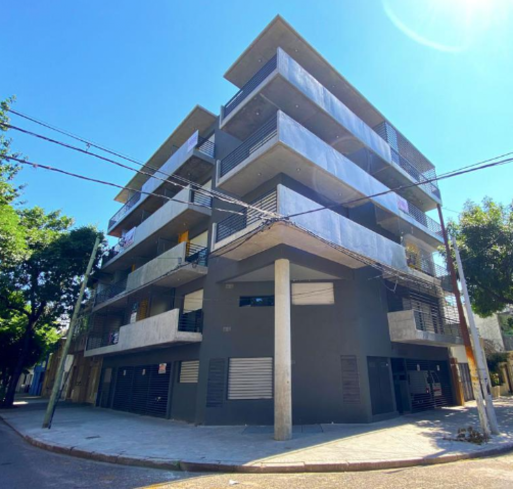 Monoambiente en venta en San Lorenzo e Iriondo en zona de Facultad de Medicina 