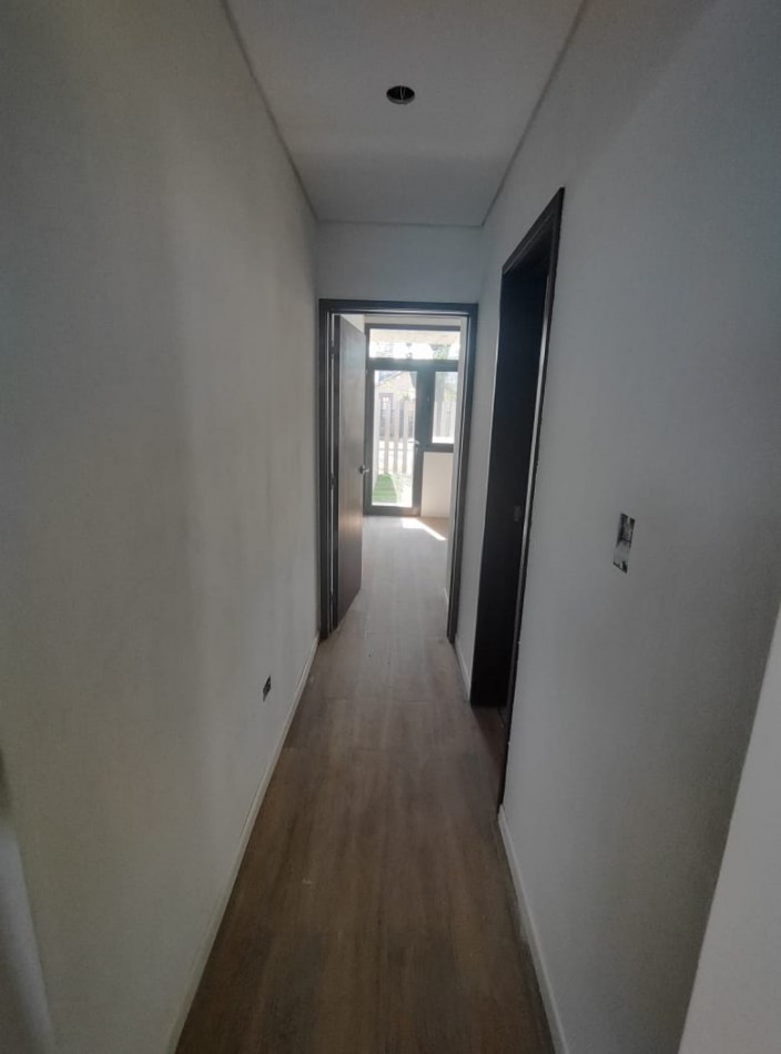 Departamento a estrenar en alquiler permanente con cochera y amenities en Funes Centro