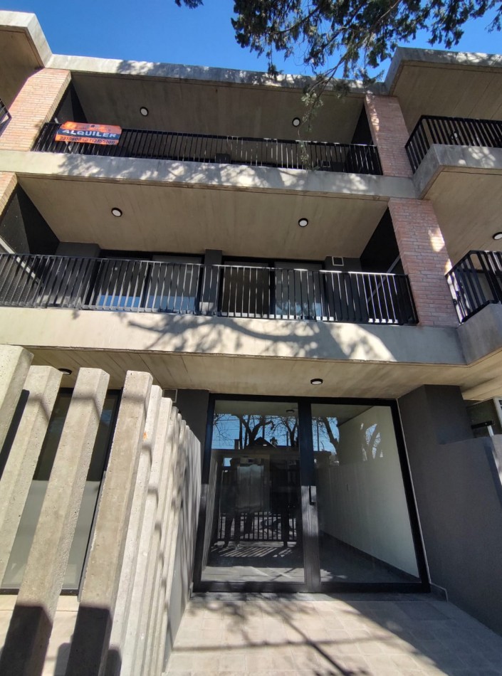 Departamento a estrenar en alquiler permanente con cochera y amenities en Funes Centro