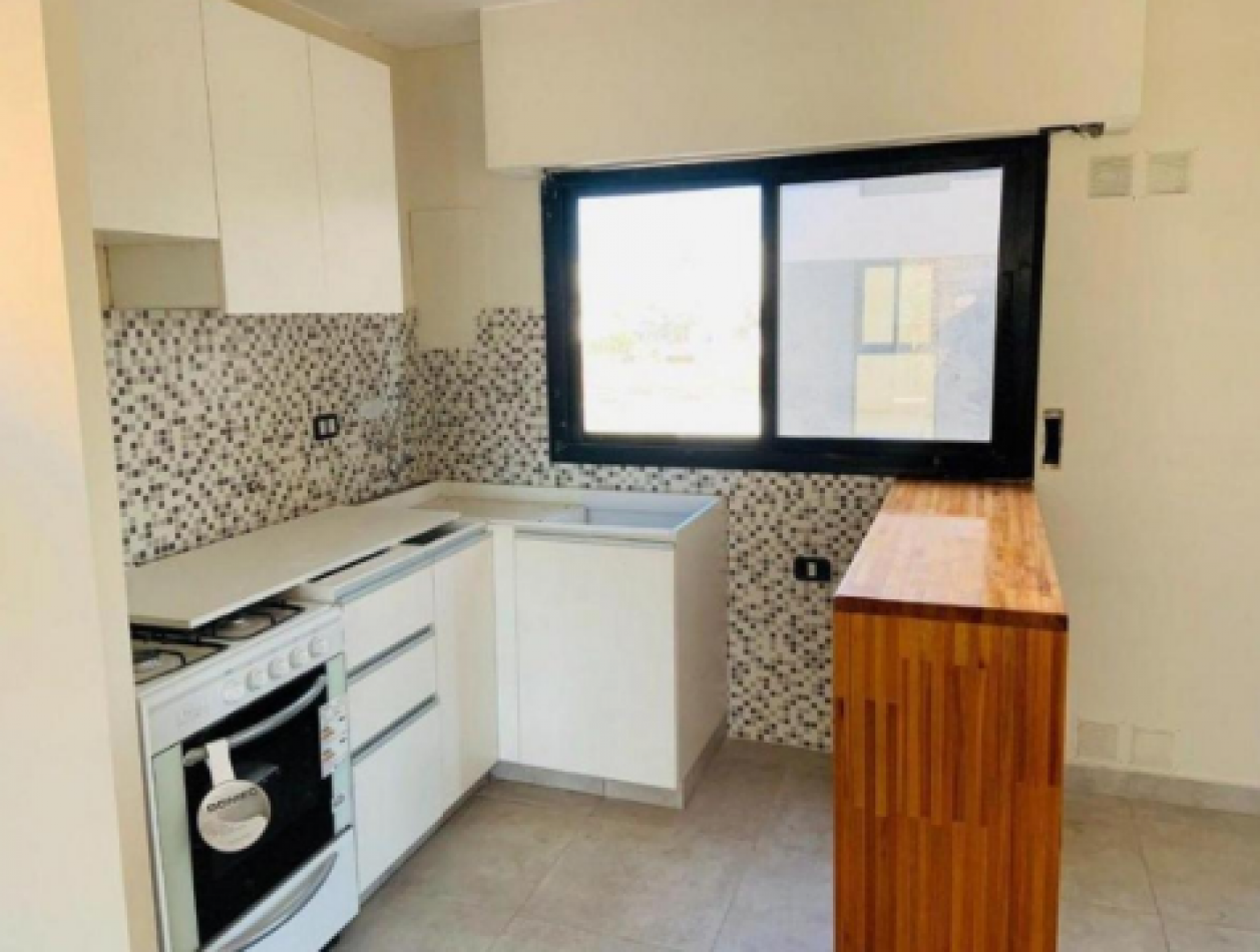 Monoambiente en venta en Urquiza y Ricchieri