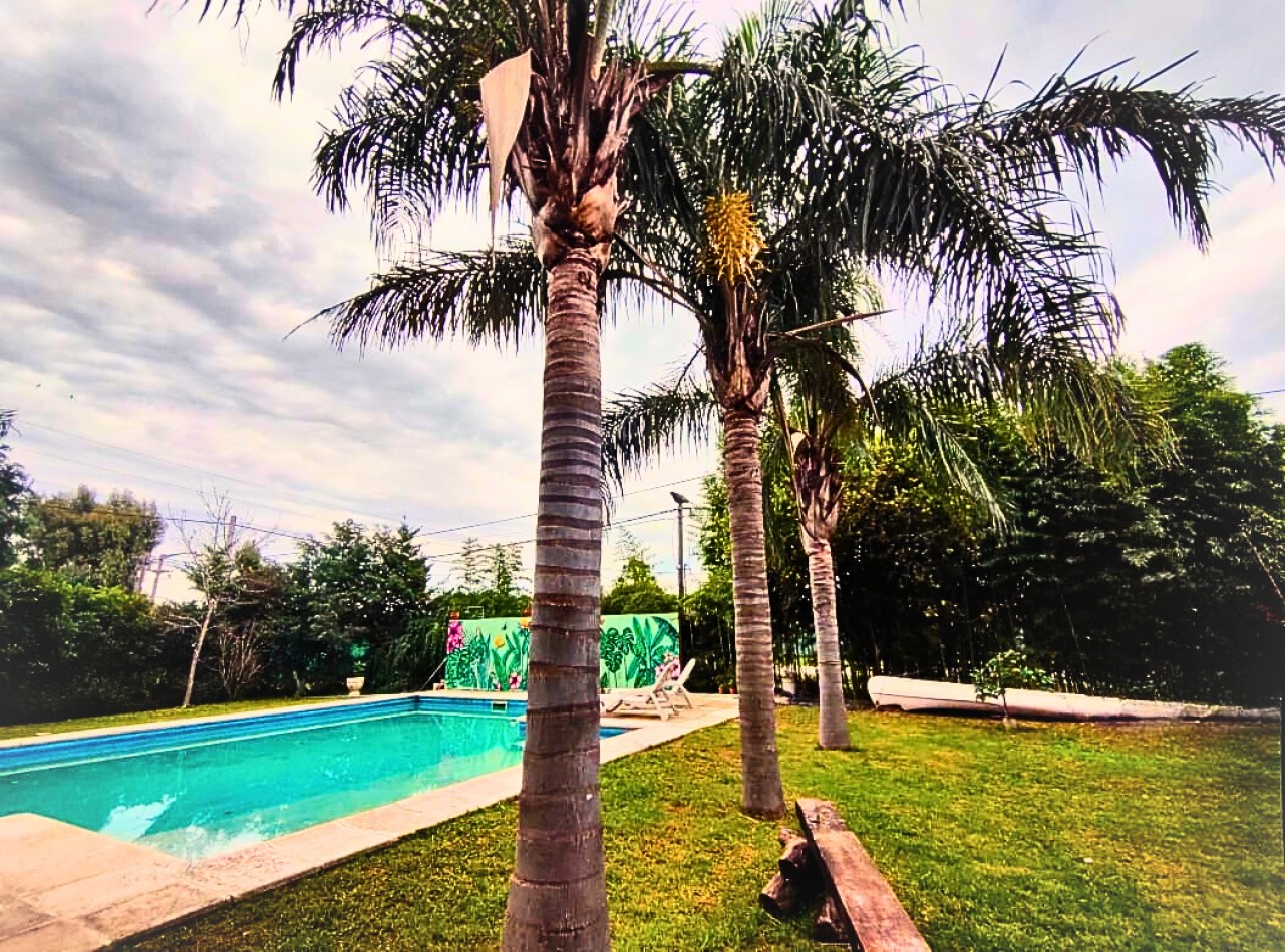 Casa en venta en Golondrinas y Av Fuerza Aerea