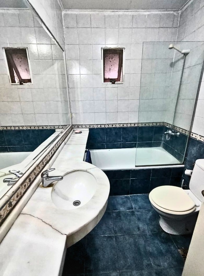 Casa en venta en Golondrinas y Av Fuerza Aerea