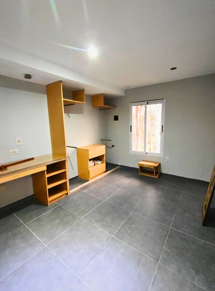 Casa en venta en Golondrinas y Av Fuerza Aerea