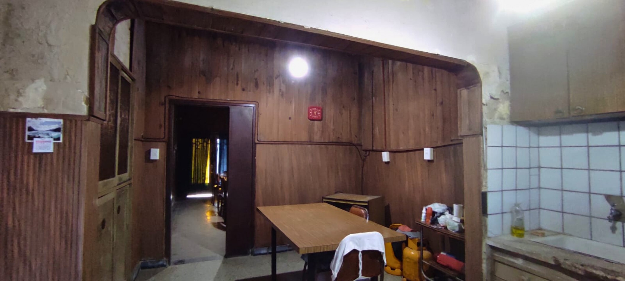 Casa a reciclar en Mendoza 5400 Barrio Belgrano Rosario -PERMUTA-