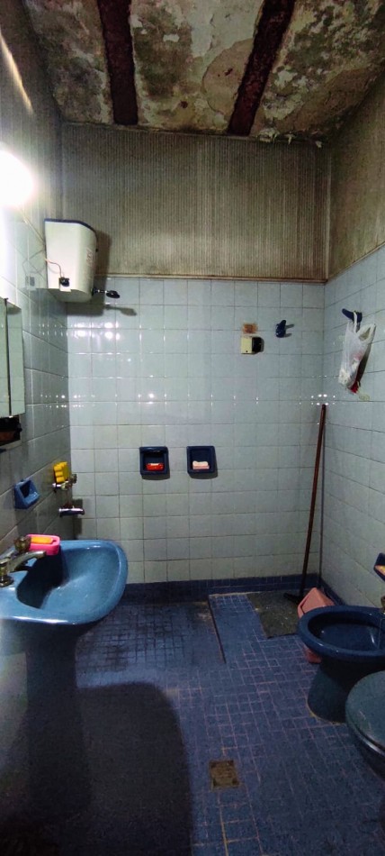 Casa a reciclar en Mendoza 5400 Barrio Belgrano Rosario -PERMUTA-