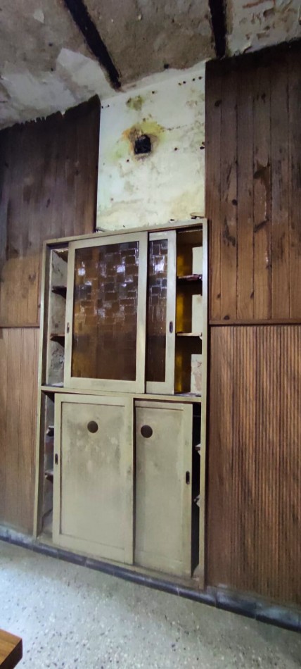Casa a reciclar en Mendoza 5400 Barrio Belgrano Rosario -PERMUTA-