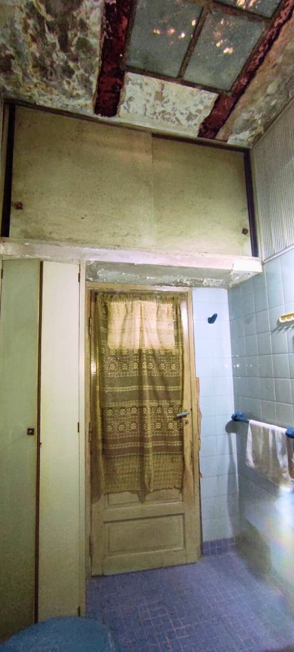 Casa a reciclar en Mendoza 5400 Barrio Belgrano Rosario -PERMUTA-