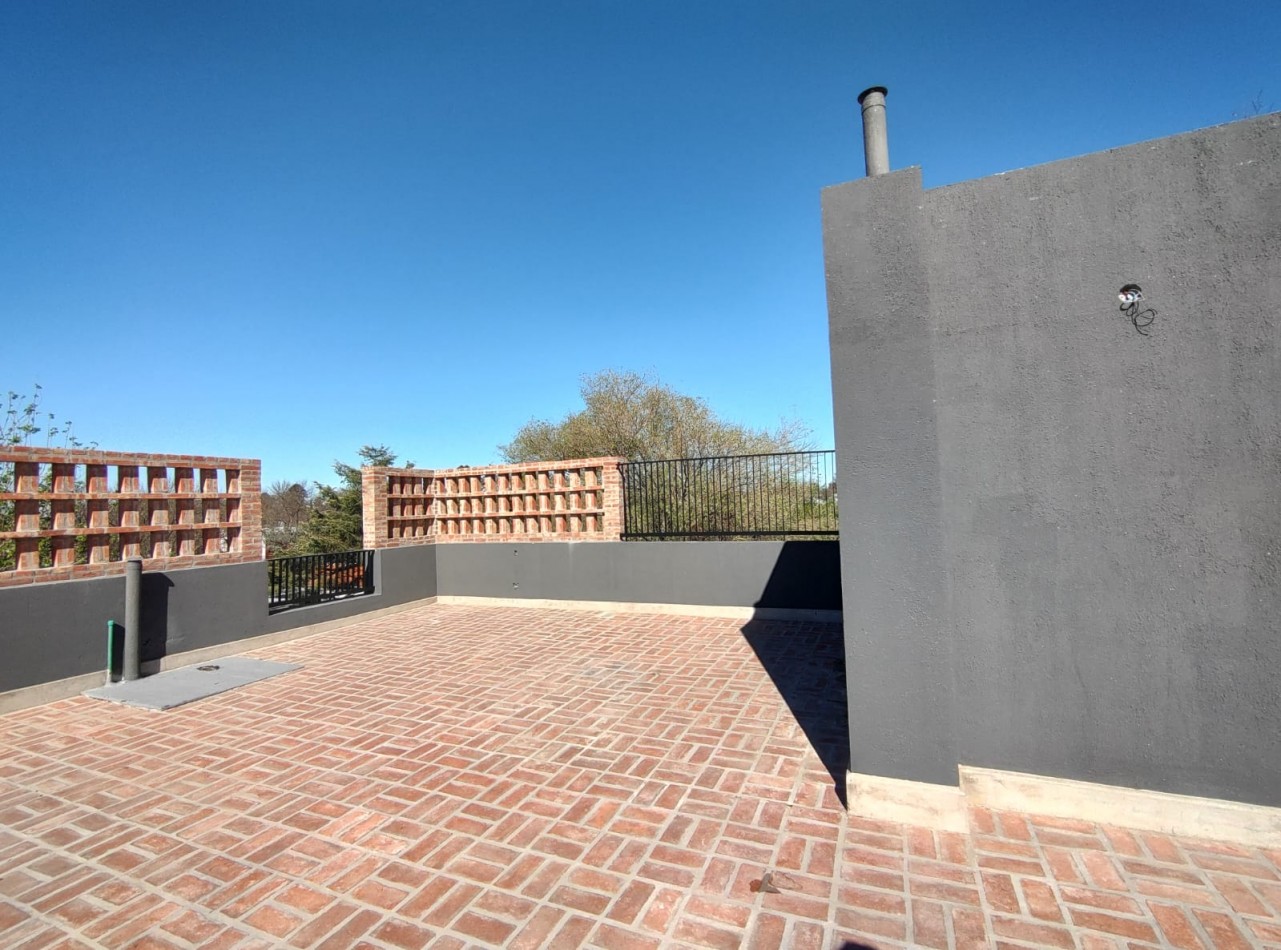 Departamento a estrenar en alquiler permanente con cochera y amenities en Funes Centro