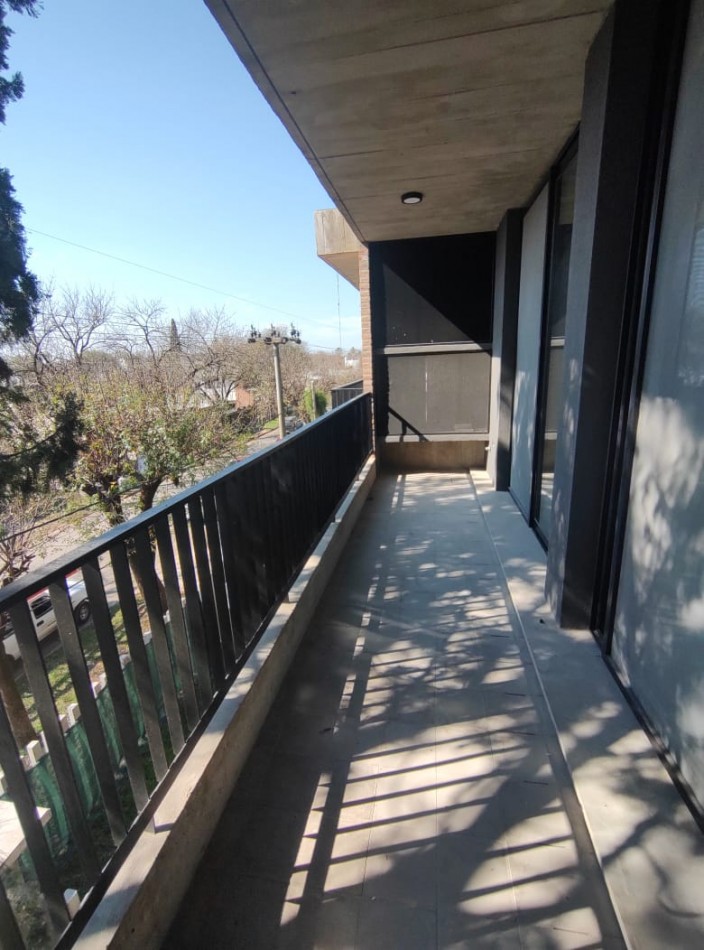 Departamento a estrenar en alquiler permanente con cochera y amenities en Funes Centro