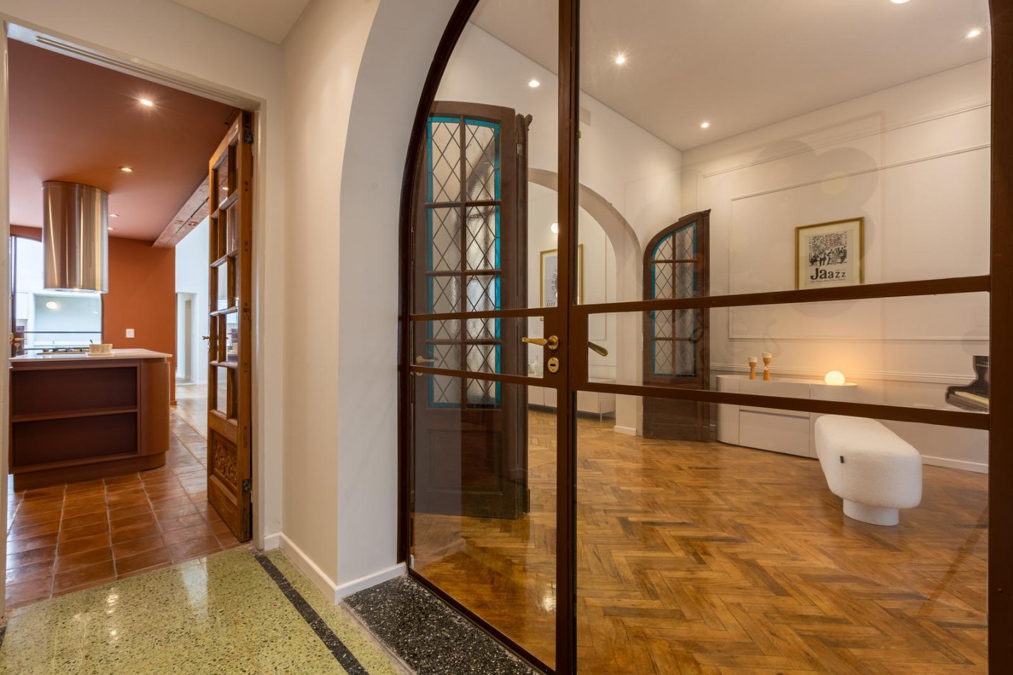 Casa de 4 dormitorios en Viamonte y Corrientes