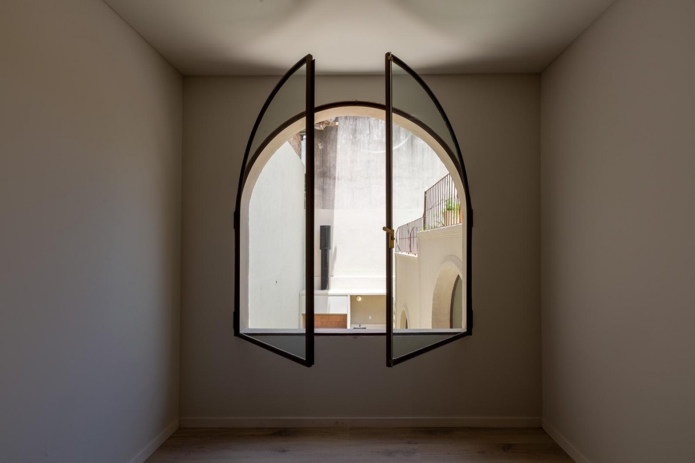 Casa de 4 dormitorios en Viamonte y Corrientes