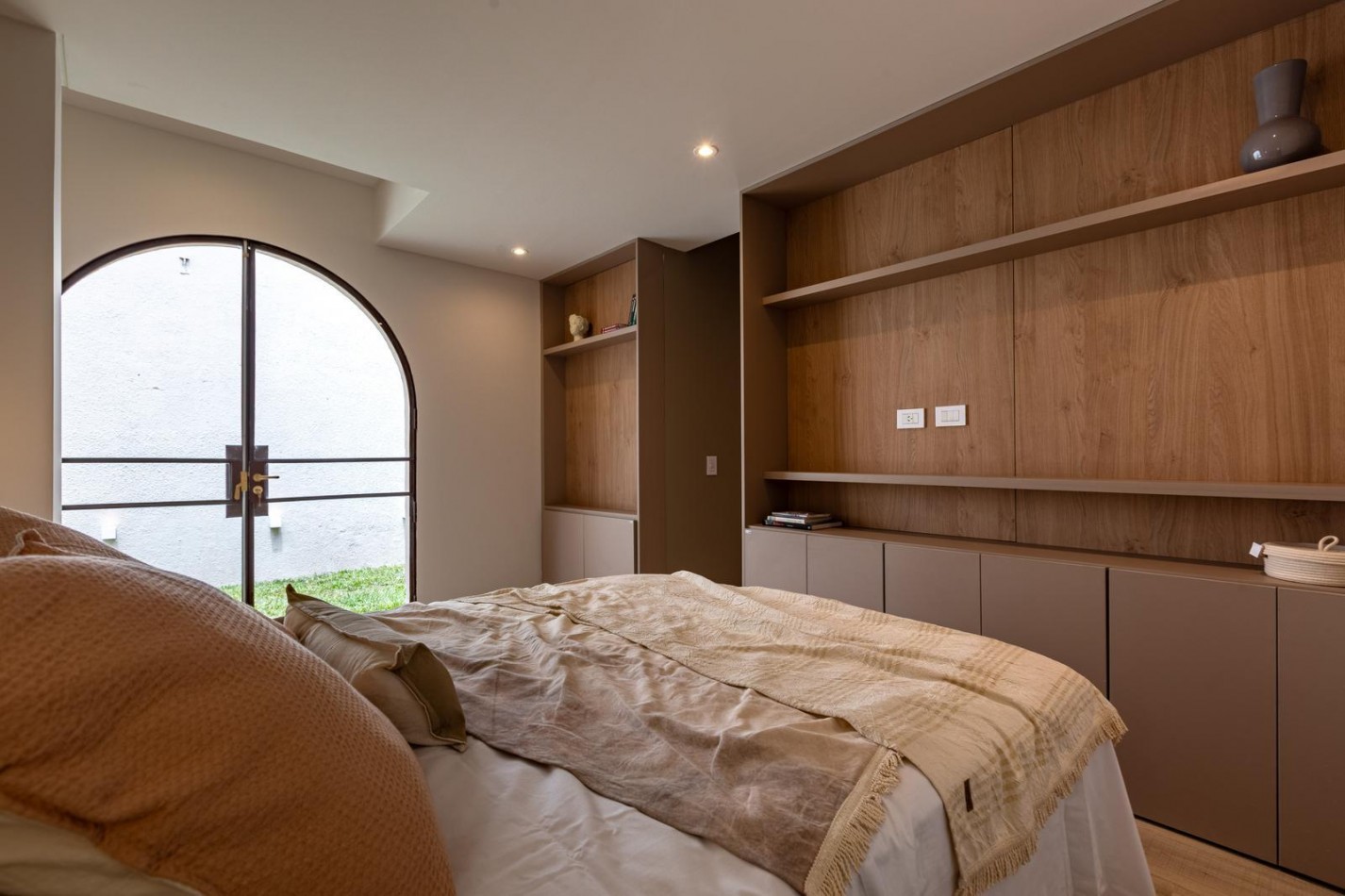 Casa de 4 dormitorios en Viamonte y Corrientes