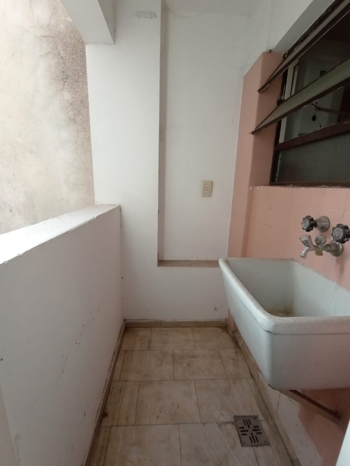 DEPARTAMENTO DE 2 DORMITORIOS EN MITRE 1400 - APTO A CREDITO