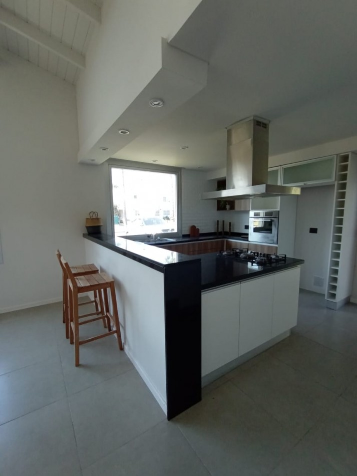 Casa en Miraflores de 3 dormitorios  