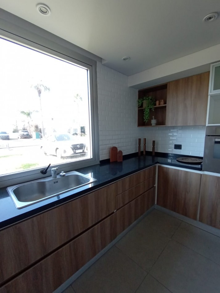 Casa en Miraflores de 3 dormitorios  