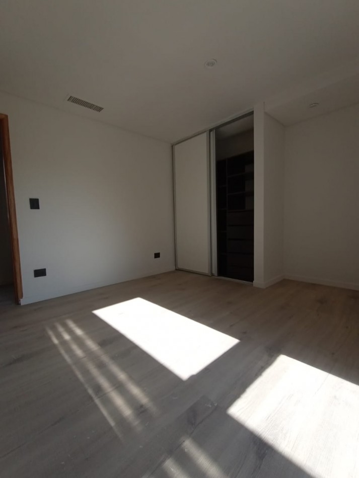Casa en Miraflores de 3 dormitorios  