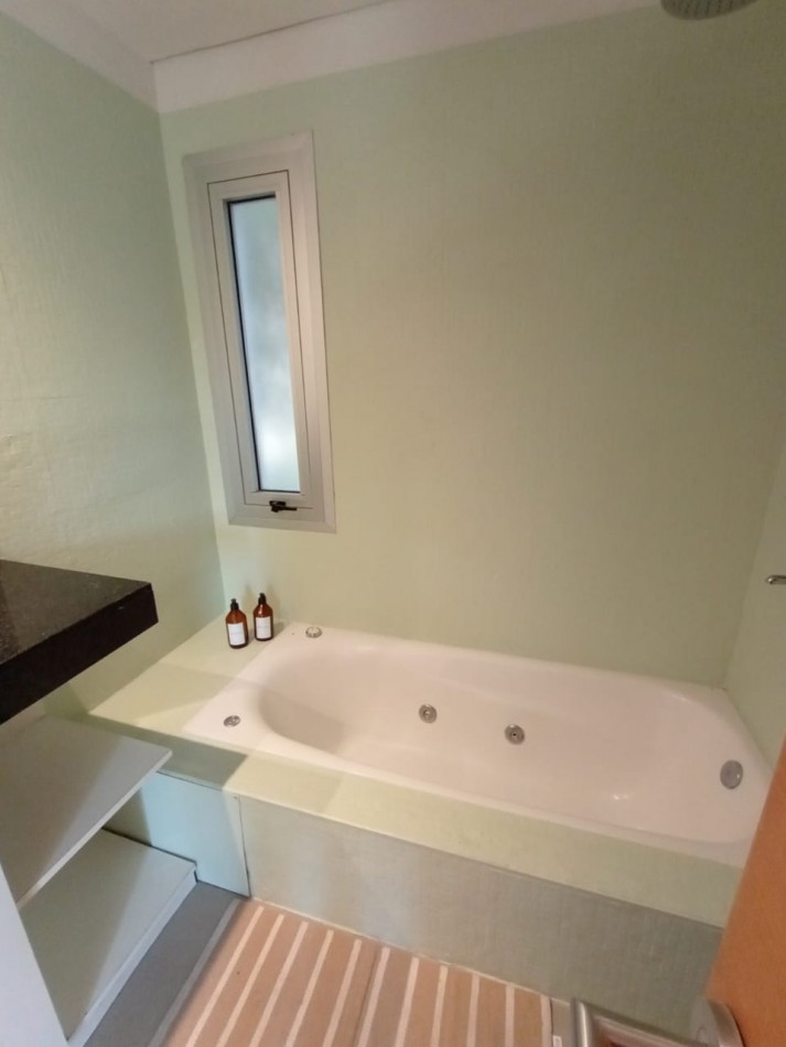 Casa en Miraflores de 3 dormitorios  