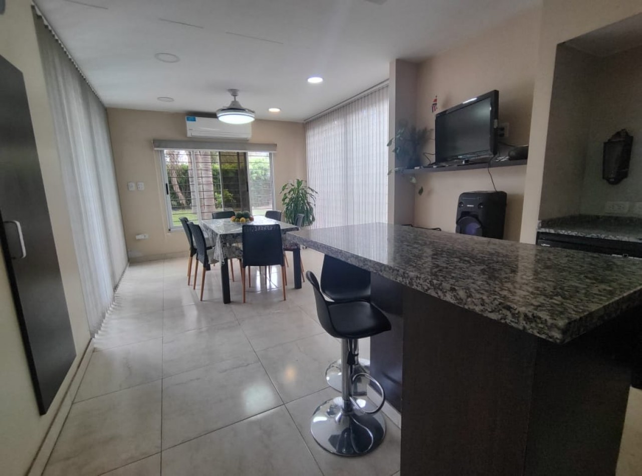 ALQUILER TEMPORAL DE IMPORTANTE INMUEBLE EN FUNES