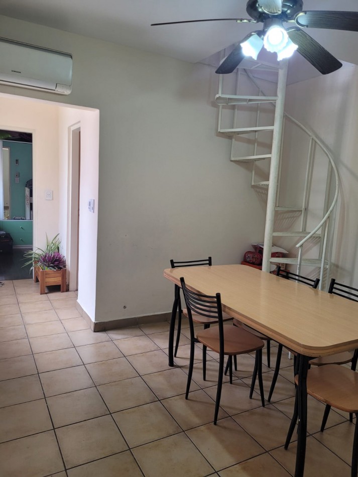 CASA DE 2 PLANTAS EN CENTENO Y BUENOS AIRES APTA A CREDITO