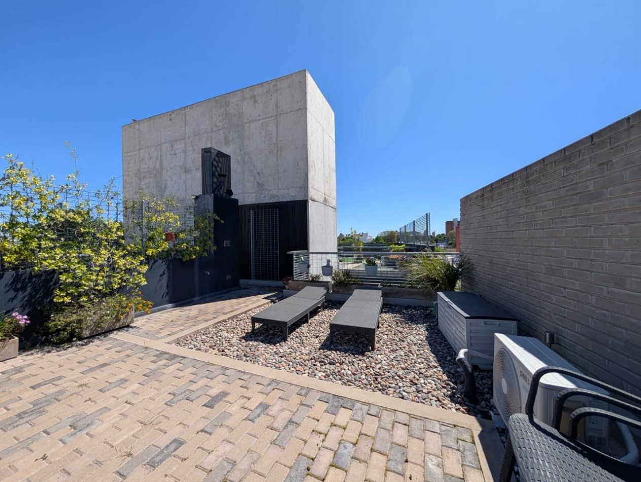 DEPARTAMENTO DE 2 DORMITORIOS EN RICCHIERI & TUCUMAN CON COCHERA INCLUIDA - Complejo Pichincha -