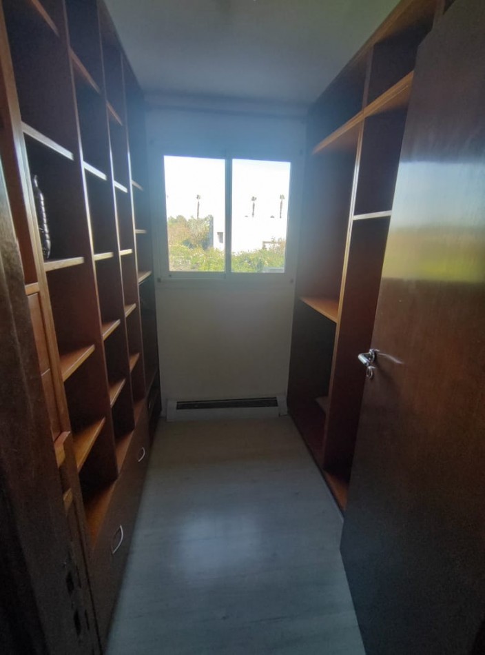 ALQUILER PERMANENTE BARRIO PRIVADO"SAN MARINO" FUNES HILLS