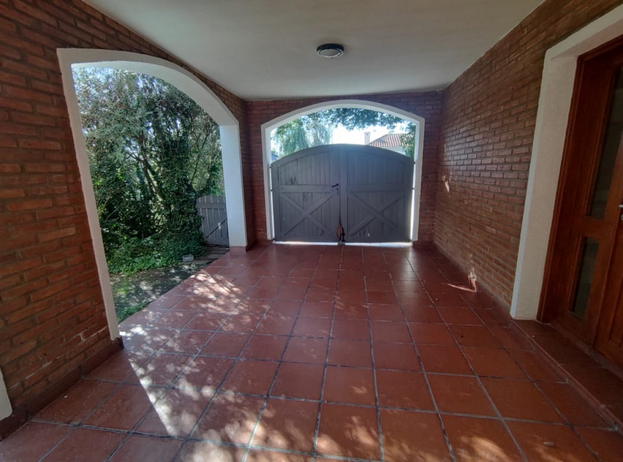 ALQUILER PERMANENTE BARRIO PRIVADO"SAN MARINO" FUNES HILLS