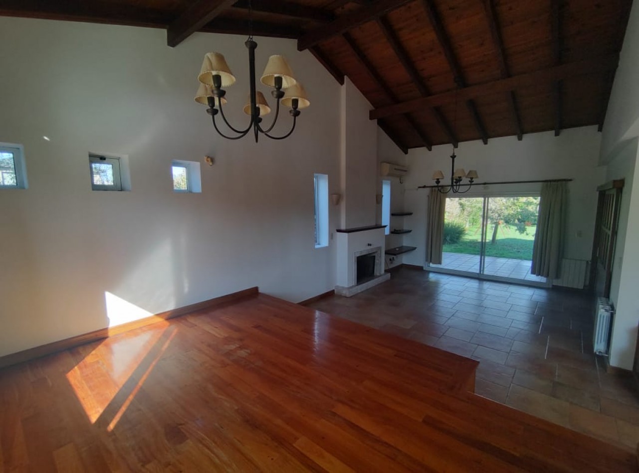 ALQUILER PERMANENTE BARRIO PRIVADO"SAN MARINO" FUNES HILLS