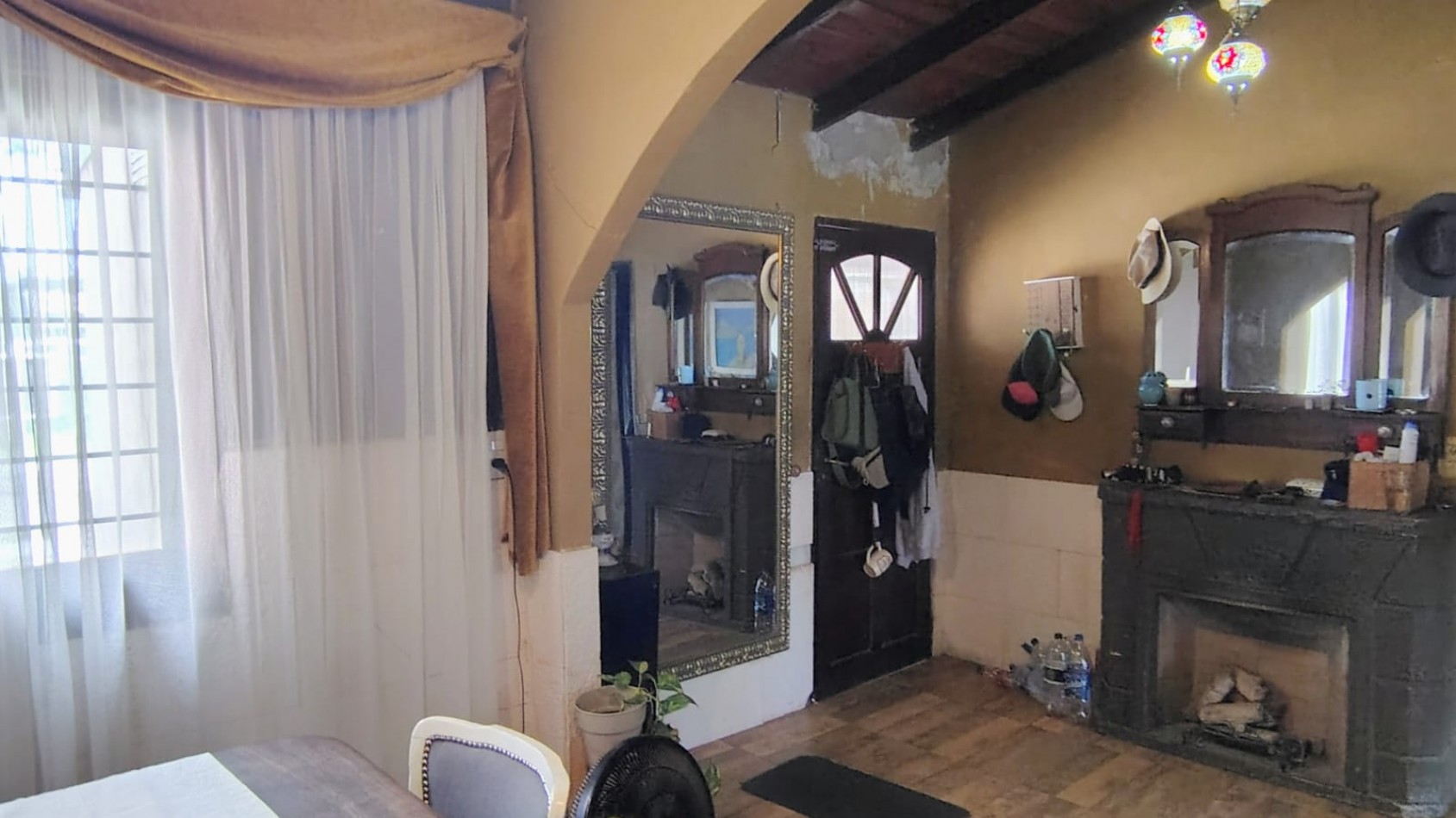 Funes UNICA  reciclar o demoler sobre colectora ruta 9 altura Garita 7 