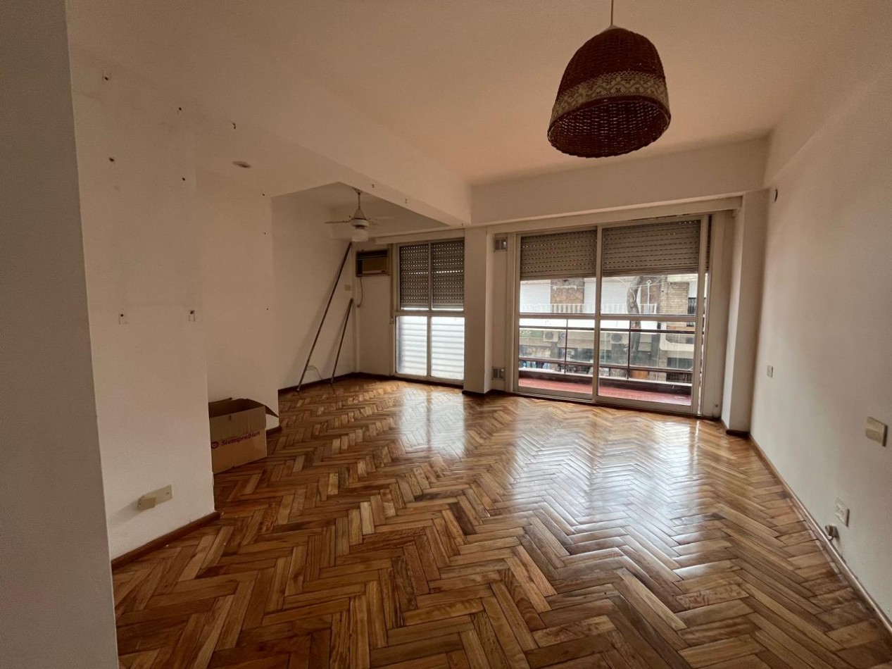 ALQUILER DE DEPARTAMENTO DE 1 DORMITORIO Y COMODIN EN 9 DE JULIO 700 -ROSARIO CENTRO-