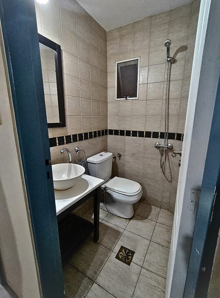 FUNES VENDE - Casa apta credito / zona barrios vida